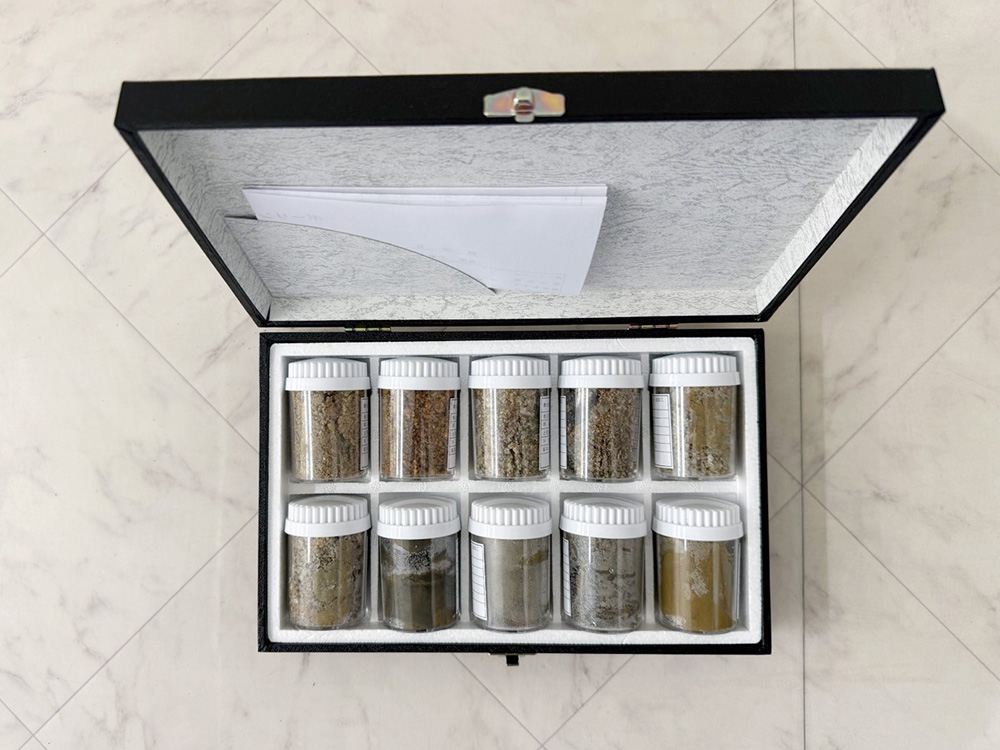 ボーリング調査の様子